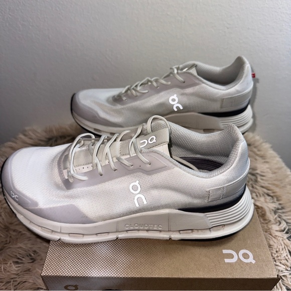 ON CloudNova Form Size 8 Women's Shoes Sneakers White/ Eclipse W/box WORN Once - Picture 6 of 17